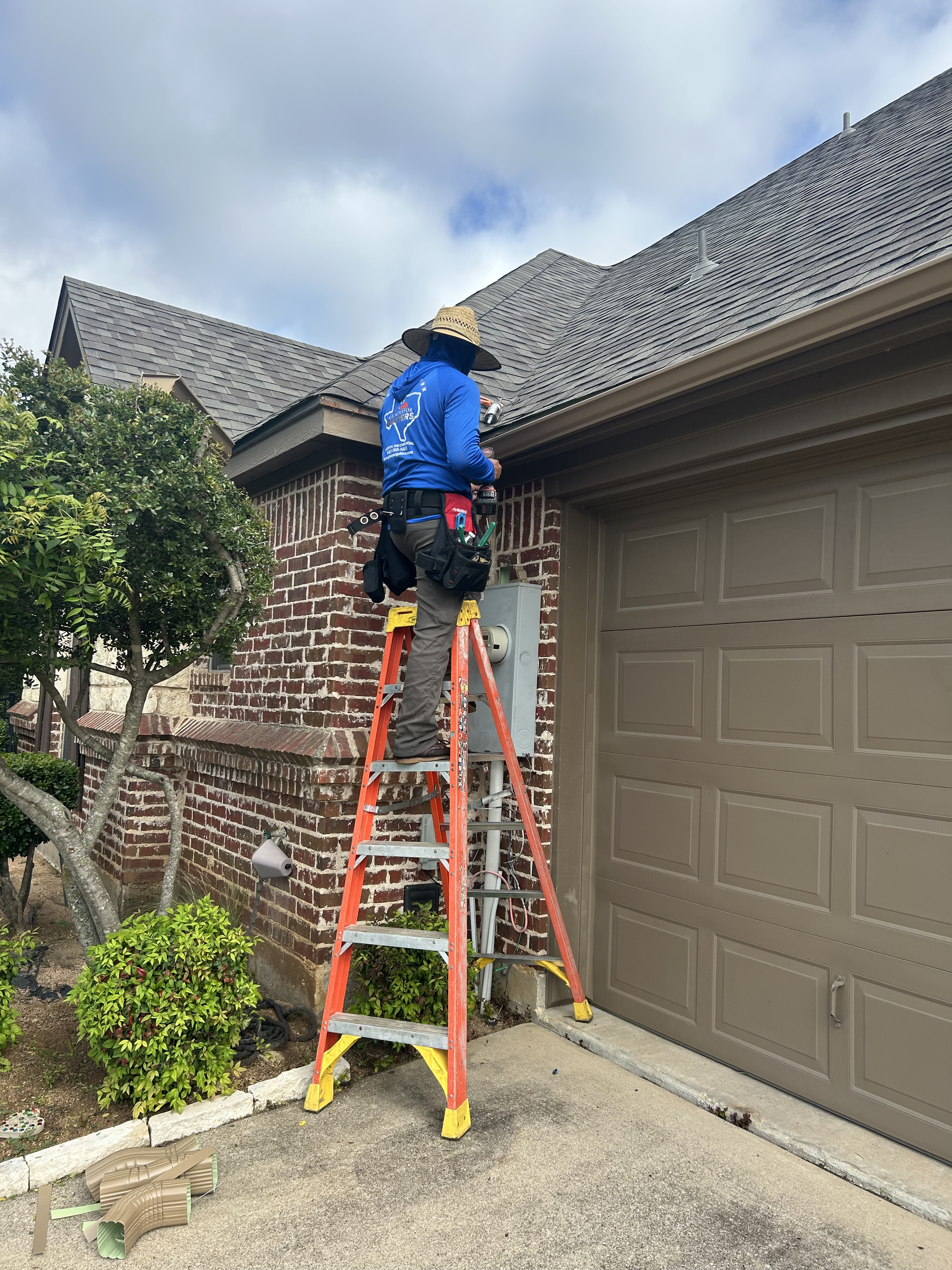 New construction K-style gutter installation in Arlington, TX