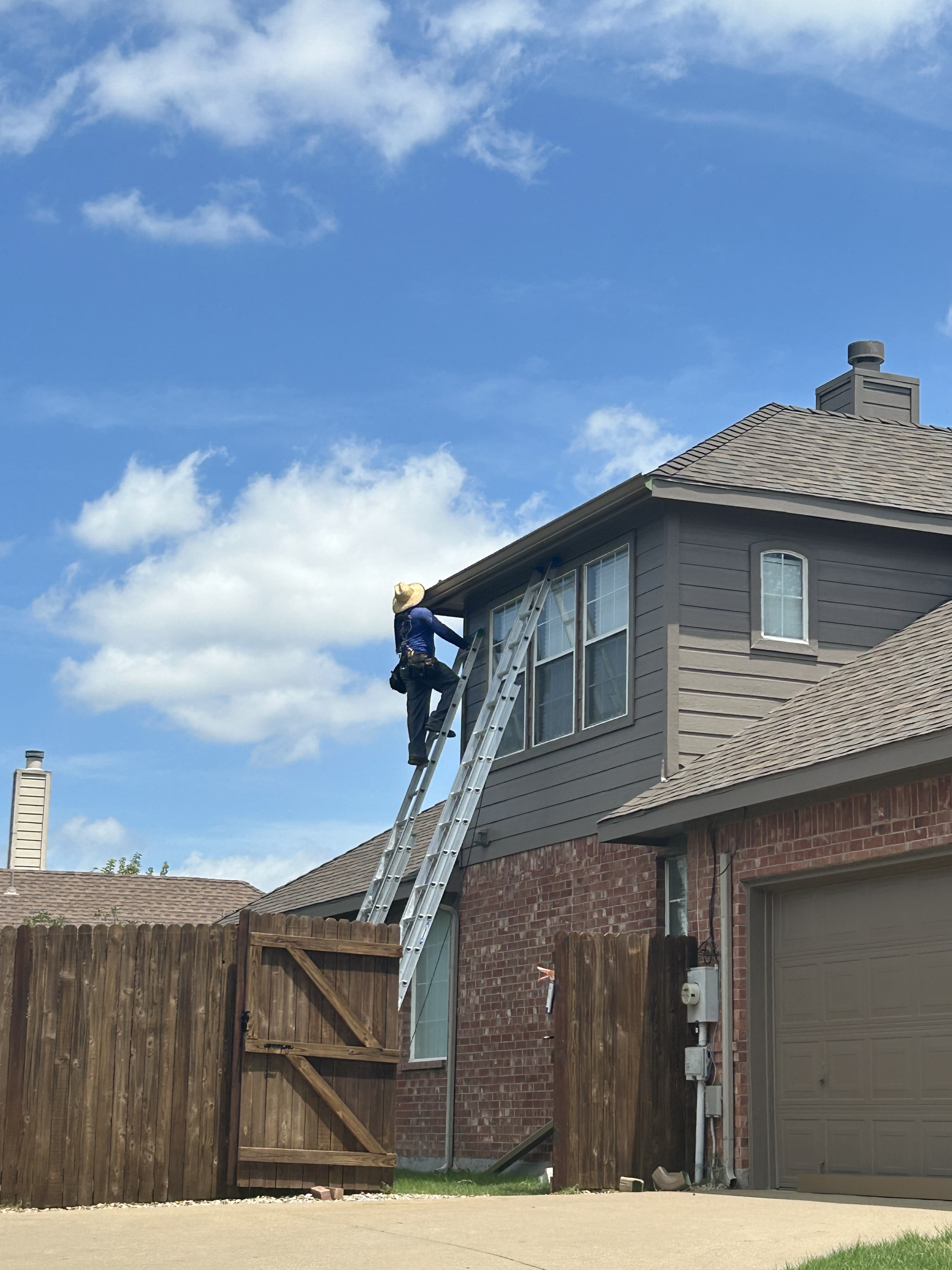 Debris removal and downspout flush in Burleson, TX