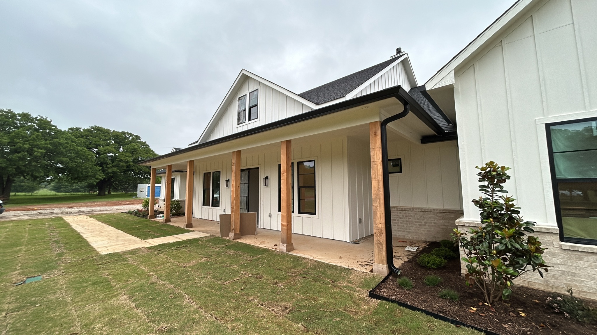 Storm-damaged gutter repair completed in Burleson, TX